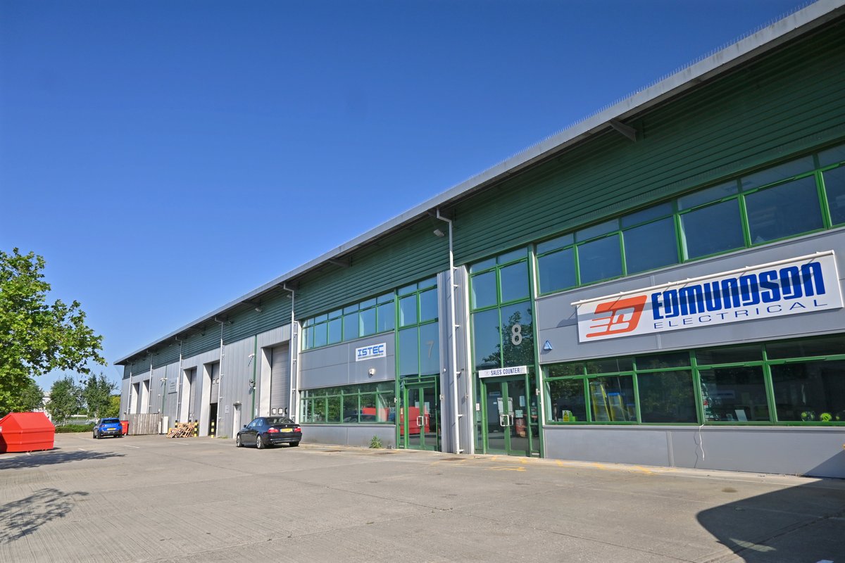 Photo of business premises in Mead Lane