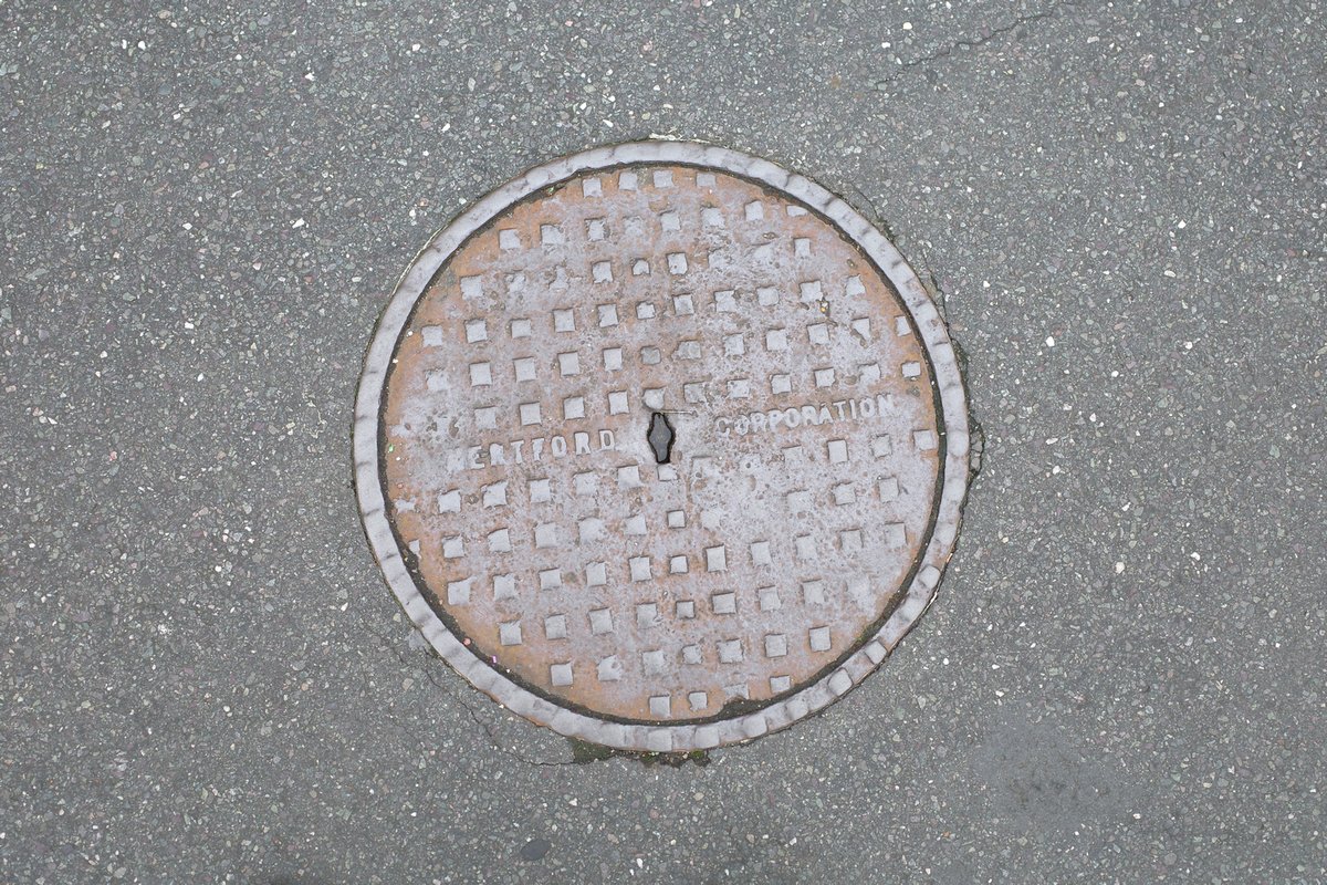 No.18 Mill Bridge sits at an unusual angle to its neighbours