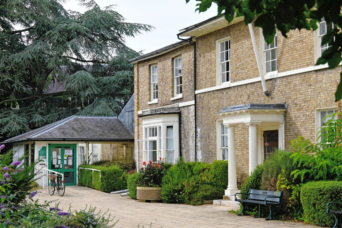 Photo of distrcit council HQ at Wallfields